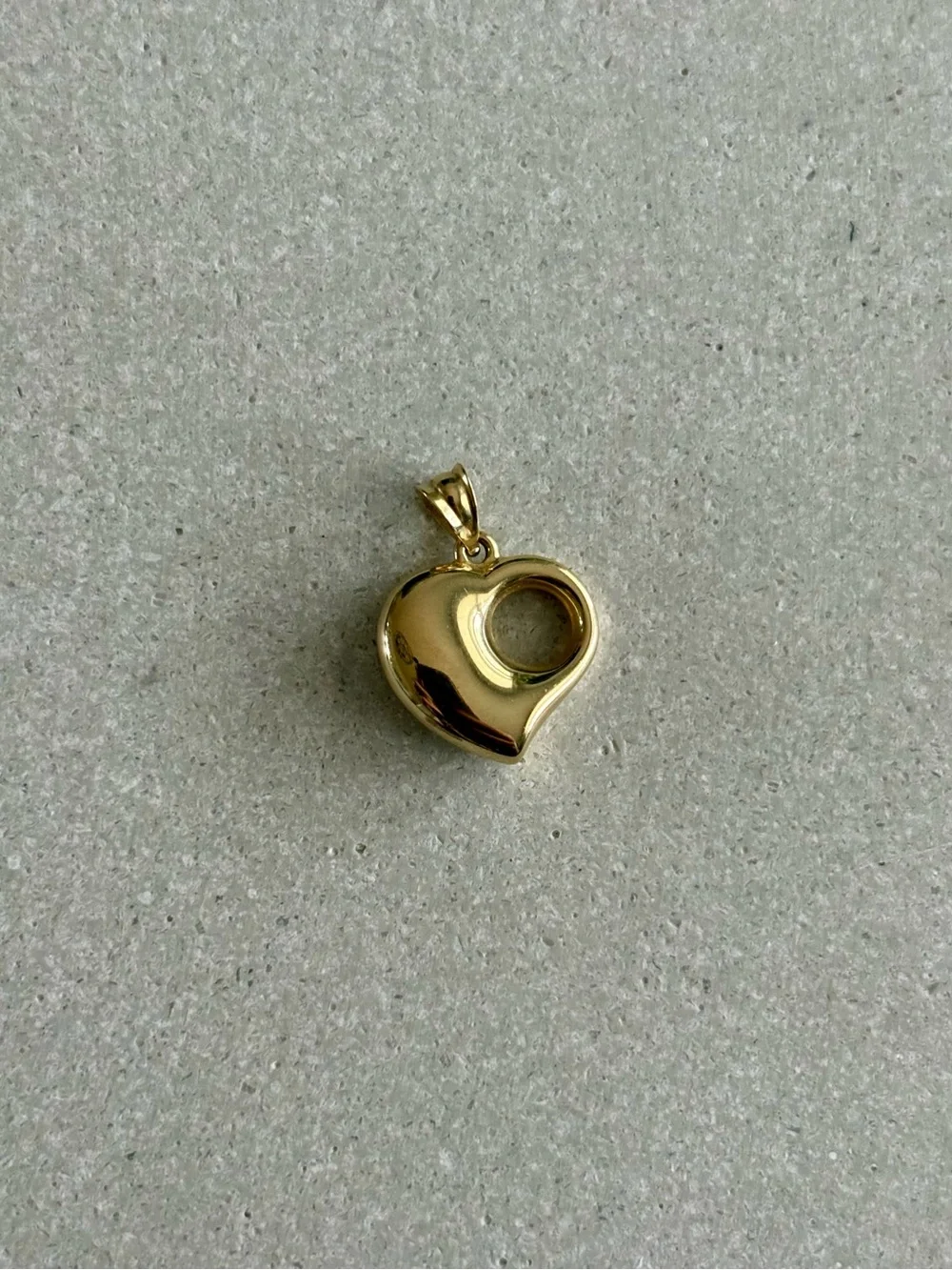 18k Yellow Gold Heart Charm, 1 Gram
